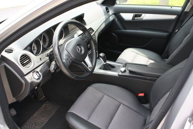 Gebraucht Mercedes C220 170 PS (125 kW) 2011 Silber Kombi