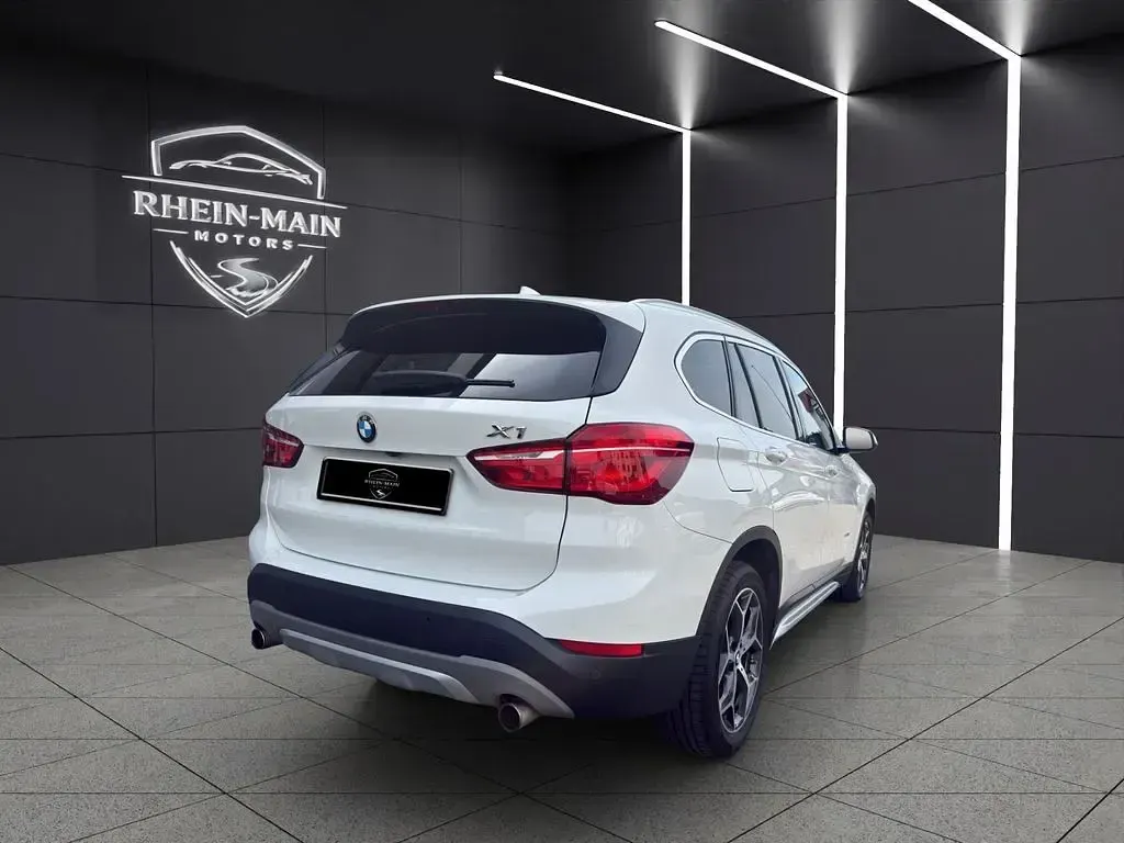 Gebraucht BMW X1 Sport Line 231 PS (169 kW) 2017 Weiß SUV
