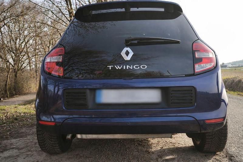 Gebraucht Renault Twingo Cosmic 90 PS (66 kW) 2016 Violet Kleinwagen