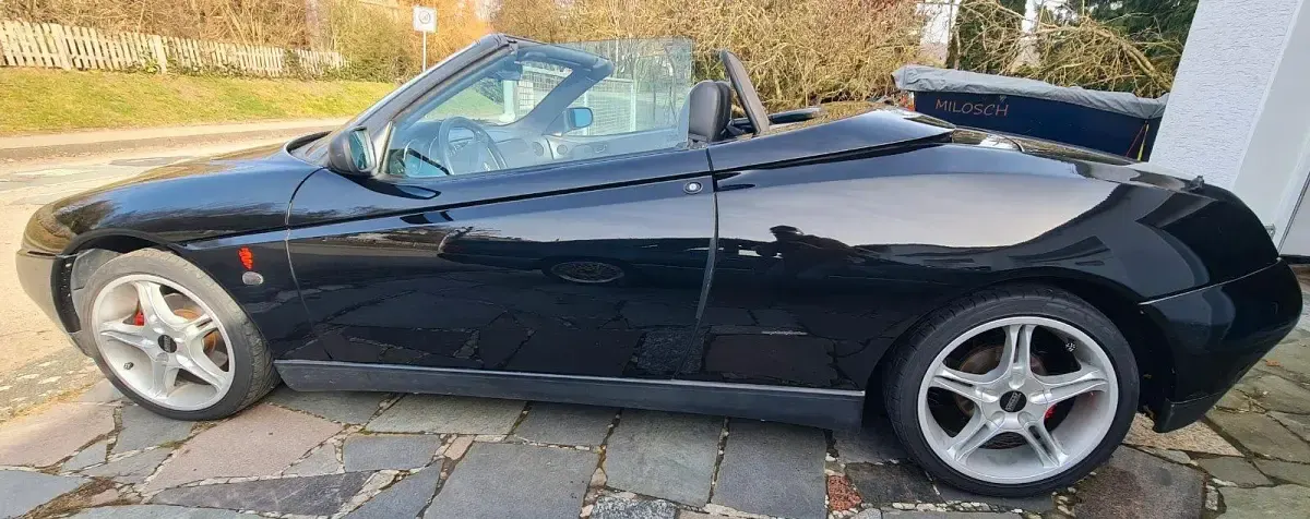 Second-hand Alfa Romeo Spider 150 CP (110 kW) 1998 Negru Cabrio