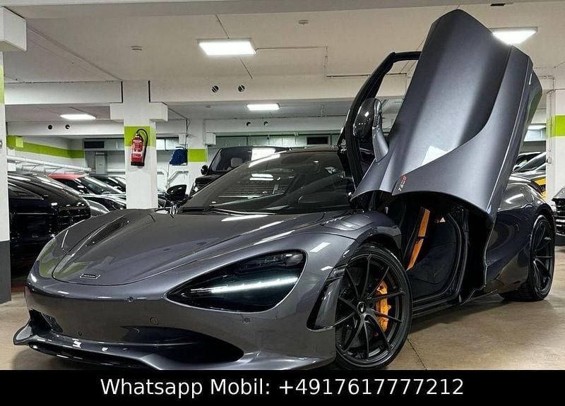Grau Gebraucht 2024 McLaren 750S Coupé | 299.999 € - Bild 1/4