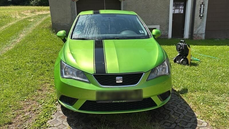 Grün Gebraucht 2012 Seat Ibiza Kleinwagen | 4.200 € (Fairer Preis) - Bild 1/4