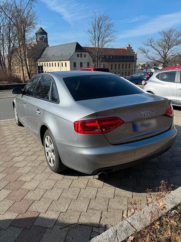 Gebraucht Audi A4 120 PS (88 kW) 2008 Silber Limousine