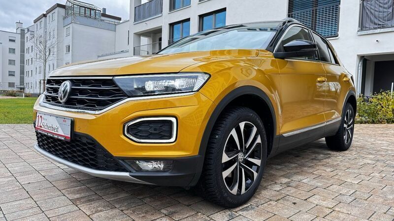 Kurkumagelb metallic Gebraucht 2020 VW T-Roc United SUV | 19.300 € (Fairer Preis) - Bild 1/4