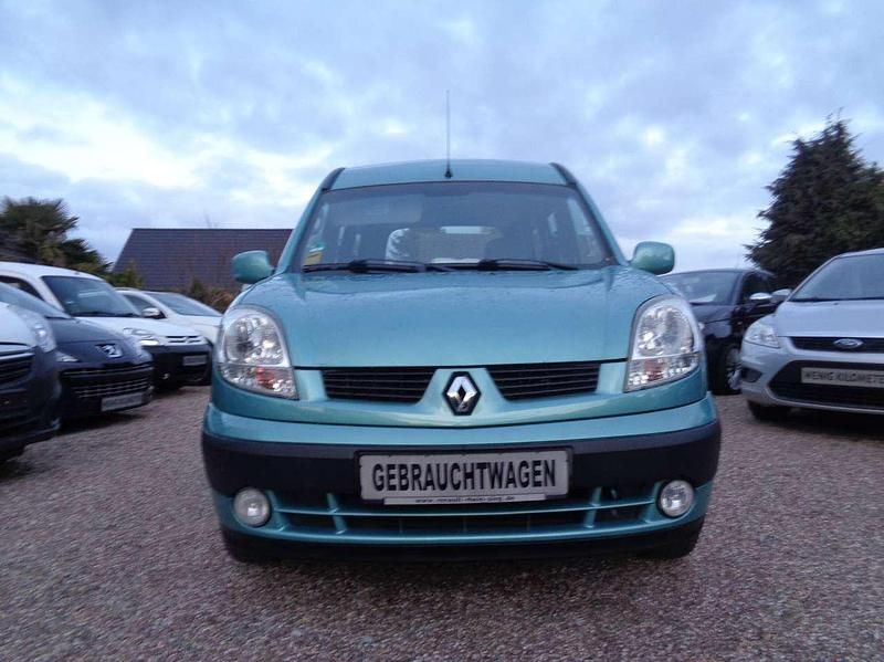Motugrün Gebraucht 2003 Renault Kangoo Privilege Van / Kleinbus | 3.800 € - Bild 1/4