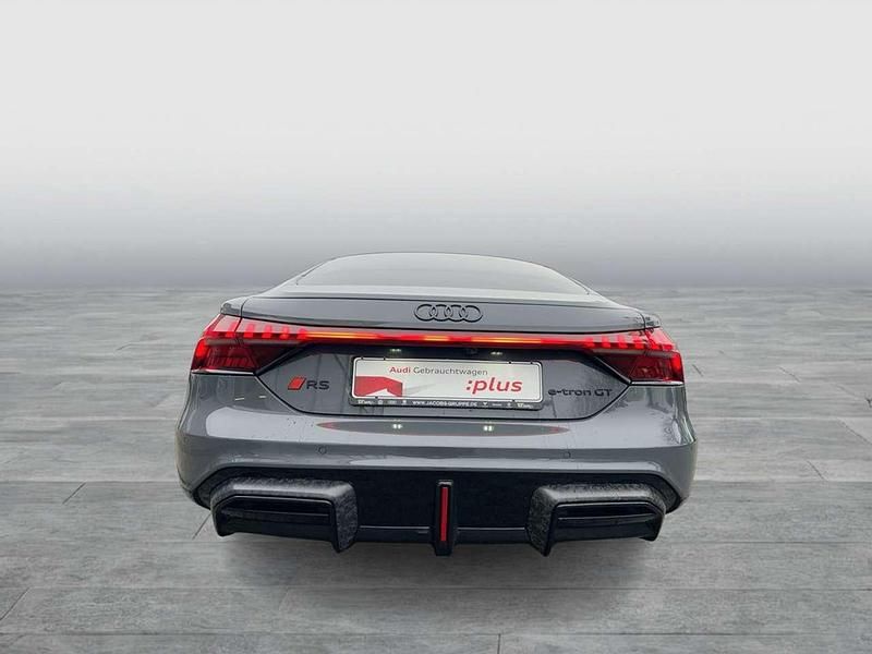 Gebraucht Audi e-tron GT quattro Performance 620 kW (843 PS) 2024 Grau Limousine
