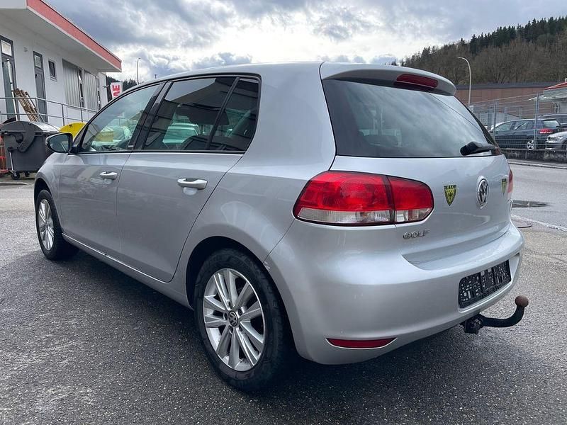 Gebraucht VW Golf VI Style 86 PS (63 kW) 2011 Silber Kleinwagen