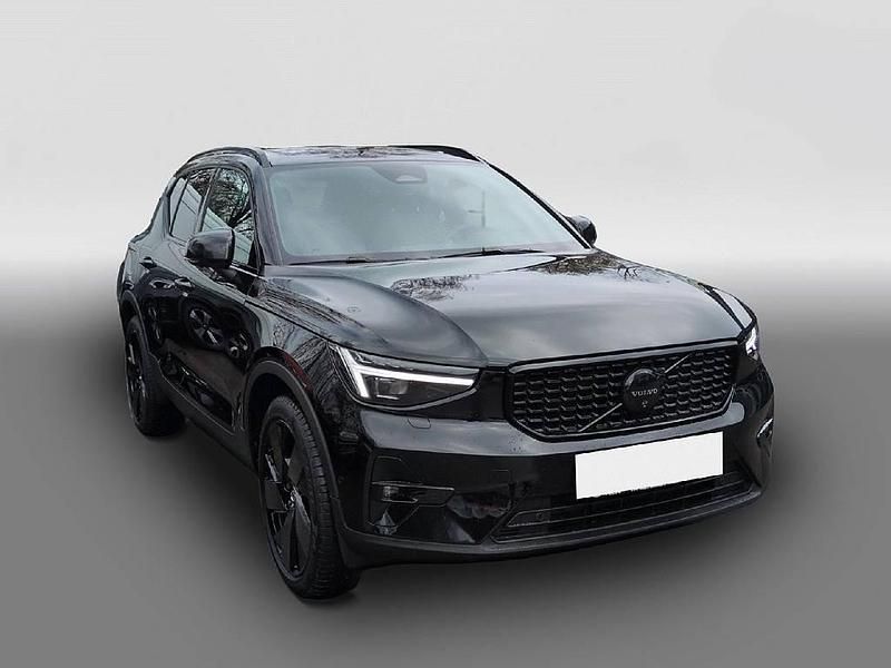 Gebraucht Volvo XC40 Plus 163 PS (119 kW) 2025 Schwarz SUV