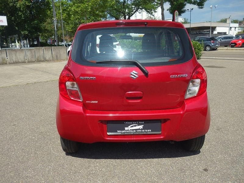 Gebraucht Suzuki Celerio Club 68 PS (50 kW) 2017 Rot Kleinwagen