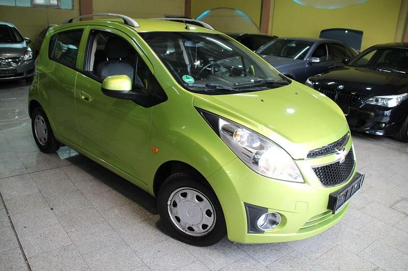 Gebraucht Chevrolet Spark LS 82 PS (60 kW) 2010 Grün Kleinwagen
