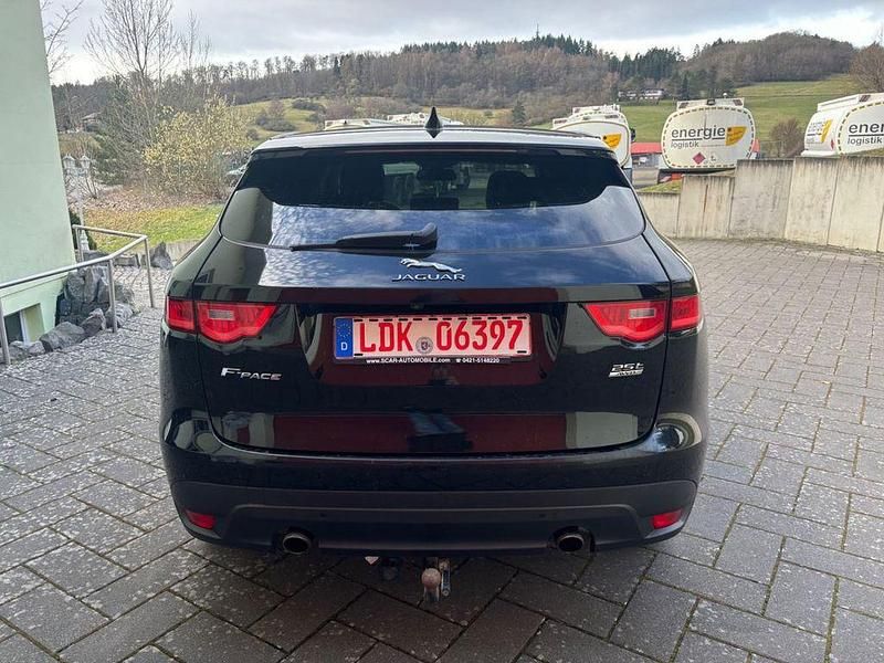 Gebraucht Jaguar F-Pace Prestige 250 PS (183 kW) 2017 Schwarz SUV