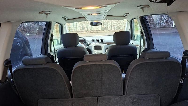 Gebraucht Ford Galaxy Ghia 140 PS (102 kW) 2006 Silber Van / Kleinbus