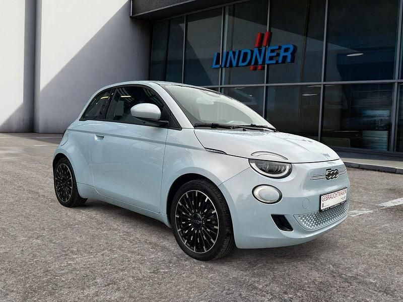 Gebraucht Fiat 500e Icon 86 kW (118 PS) 2022 Blau