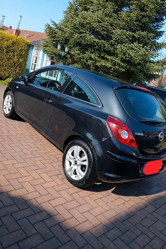 Gebraucht Opel Corsa 75 PS (55 kW) 2012 Schwarz Kleinwagen