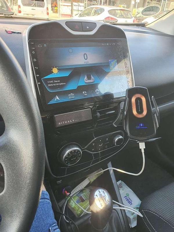 Gebraucht Renault Clio GrandTour Dynamique 90 PS (66 kW) 2015 Kombi