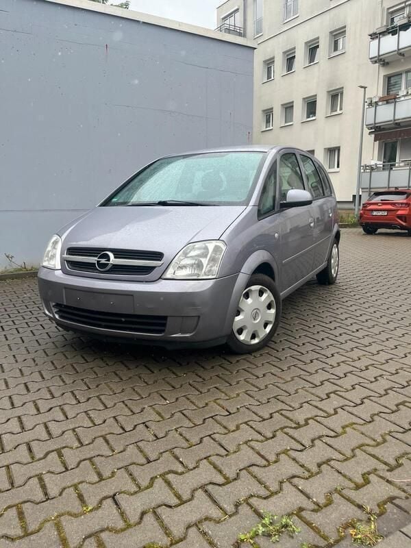 Silber Gebraucht 2005 Opel Meriva Van / Kleinbus | 2.200 € (Fairer Preis) - Bild 1/4