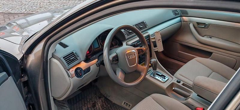 Gebraucht Audi A4 Sport 163 PS (119 kW) 2005 Gold Kombi