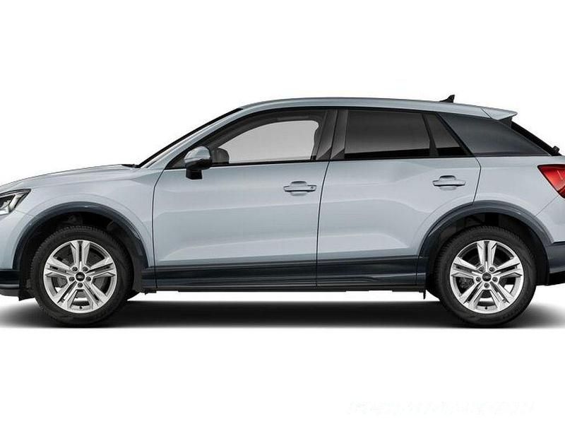 Neu Audi Q2 Advanced Plus 150 PS (110 kW) 2026 Grau SUV
