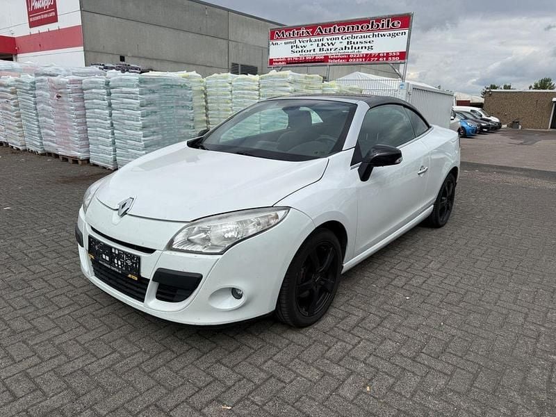 Weiß Gebraucht 2013 Renault Mégane Cabriolet Dynamique Cabrio | 4.999 € (Superpreis) - Bild 1/4