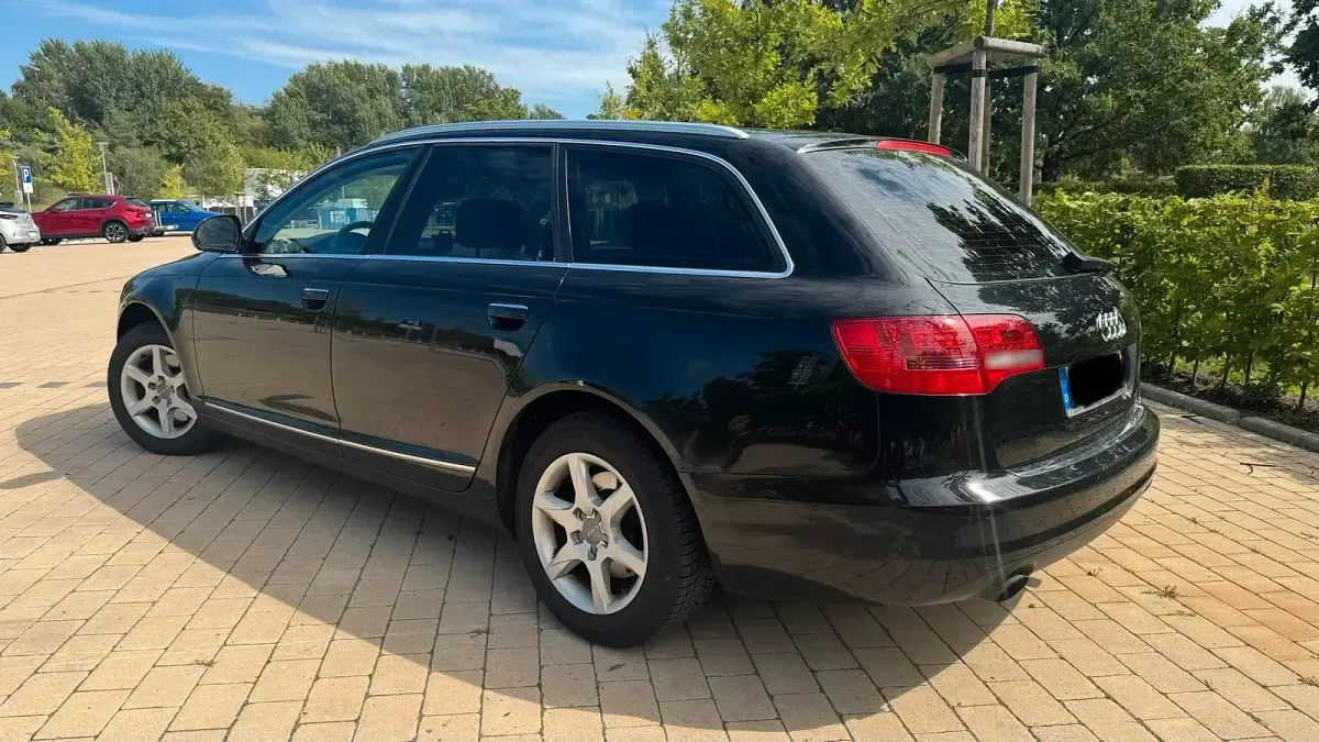 Gebraucht Audi A6 170 PS (125 kW) 2009 Schwarz Kombi