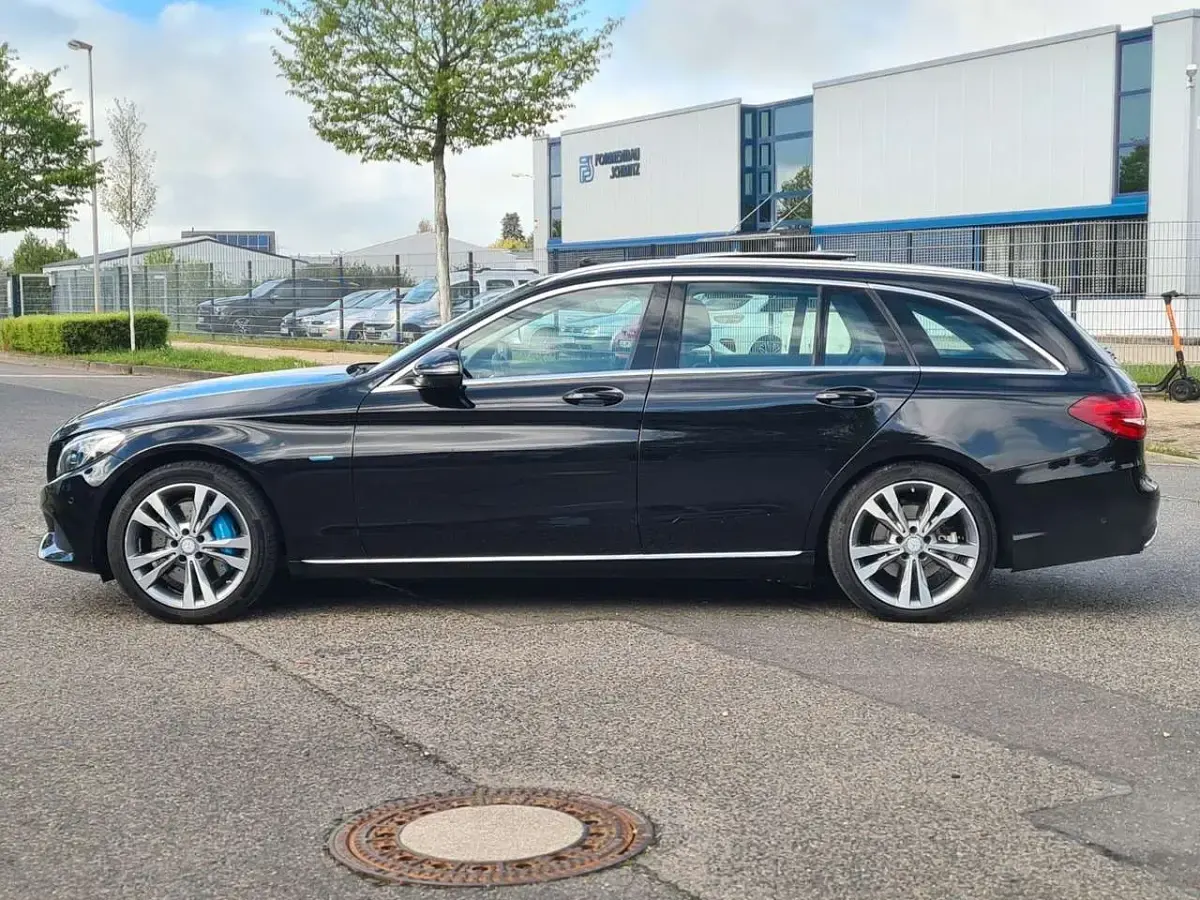 Gebraucht Mercedes C350 211 PS (155 kW) 2017 Obsidianschwarz Kombi