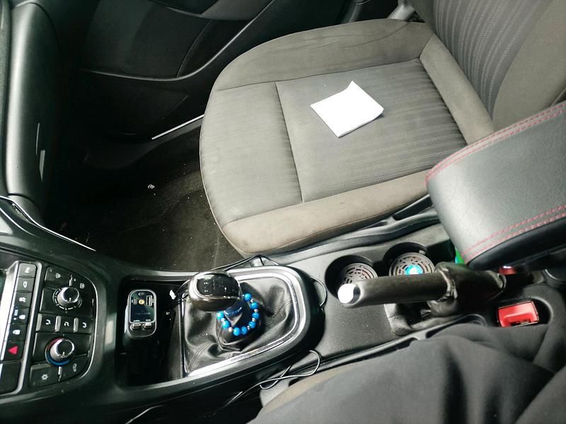 Gebraucht Opel Astra Sport 87 PS (63 kW) 2011 Weiß Kombi