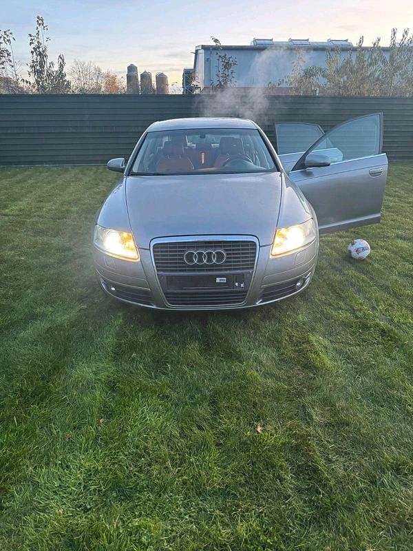 Grau Gebraucht 2004 Audi A6 Limousine | 4.650 € (Etwas zu teuer) - Bild 1/4