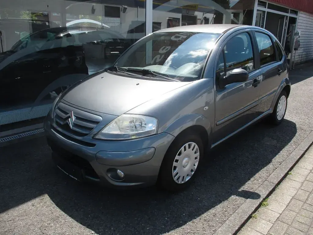 Gebraucht Citroën C3 Comfort 60 PS (44 kW) 2008 Grau Limousine