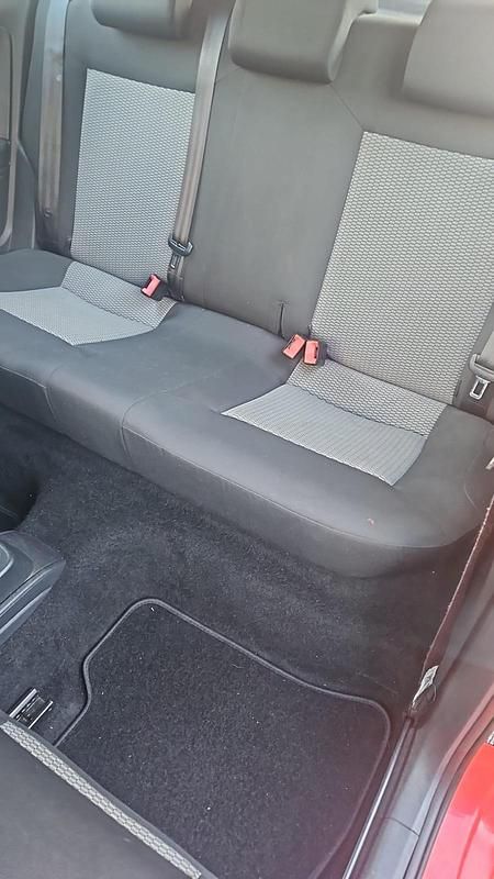 Gebraucht VW Polo 75 PS (55 kW) 2011 Rot Kleinwagen