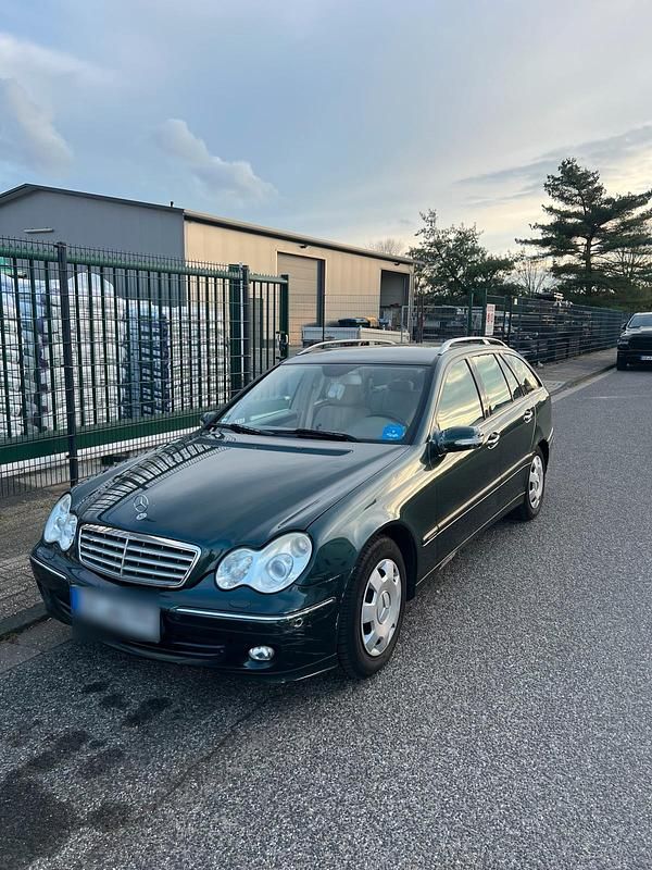 Gebraucht Mercedes C180 2007 Schwarz Limousine