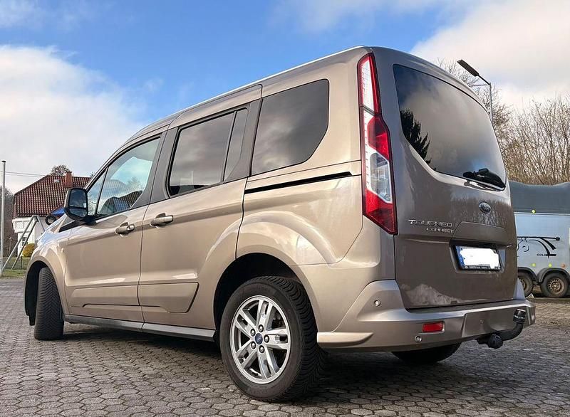 Gebraucht Ford Tourneo Connect Titanium 101 PS (74 kW) 2019 Silber Van / Kleinbus