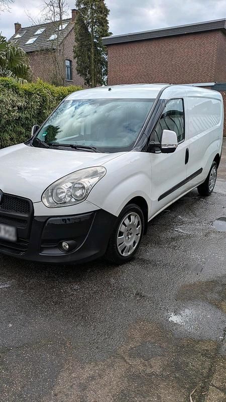 Gebraucht Fiat Doblò 115 PS (84 kW) 2011 Van / Kleinbus