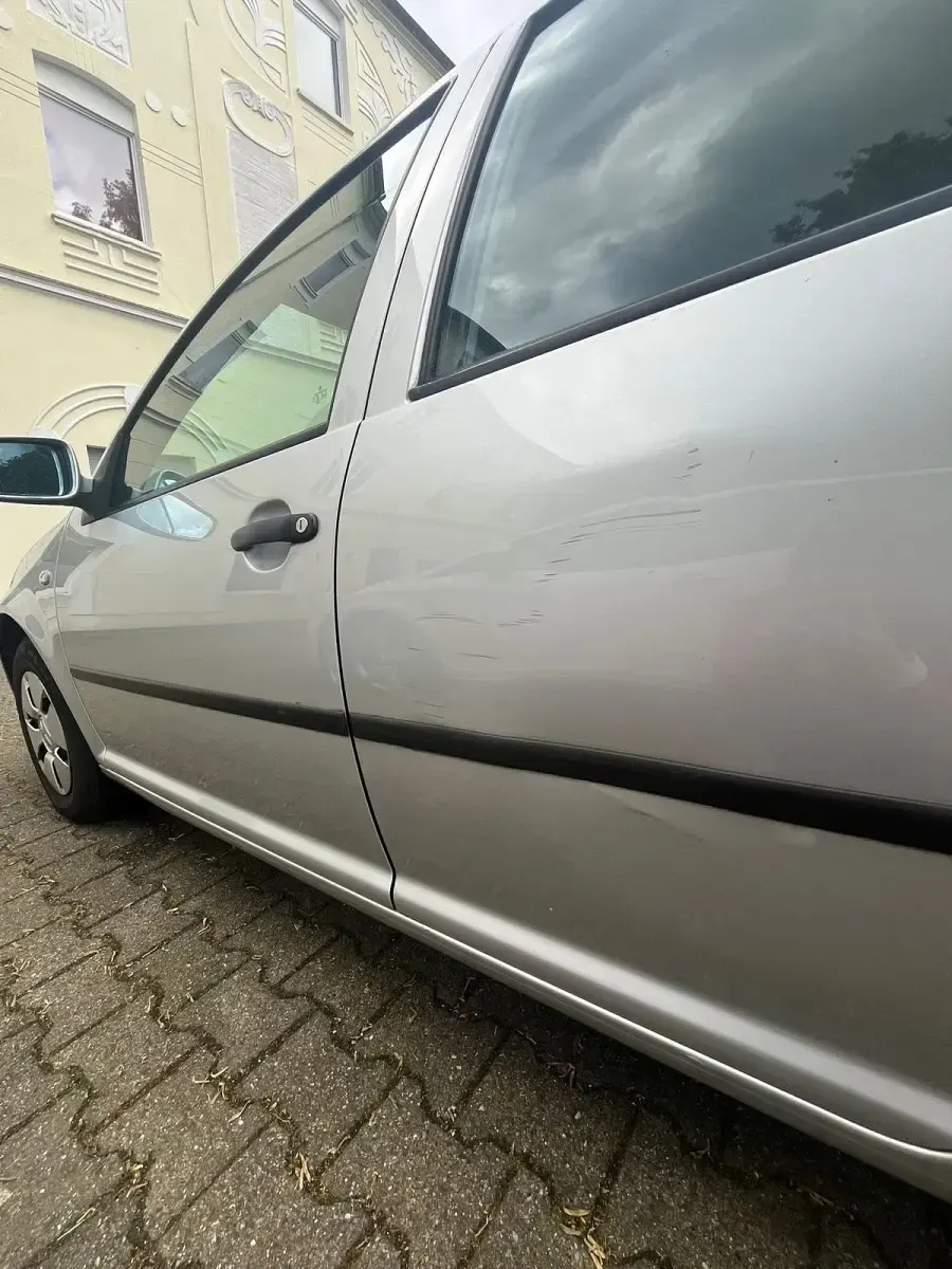 Gebraucht VW Golf IV 75 PS (55 kW) 2004 Silber Kleinwagen