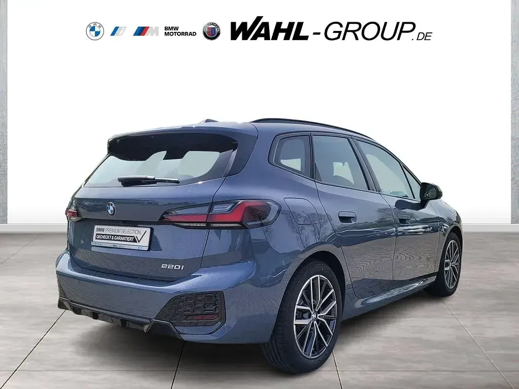Gebraucht BMW 220 Active Tourer M Sport 170 PS (125 kW) 2025 Bmw individual storm bay Van / Kleinbus