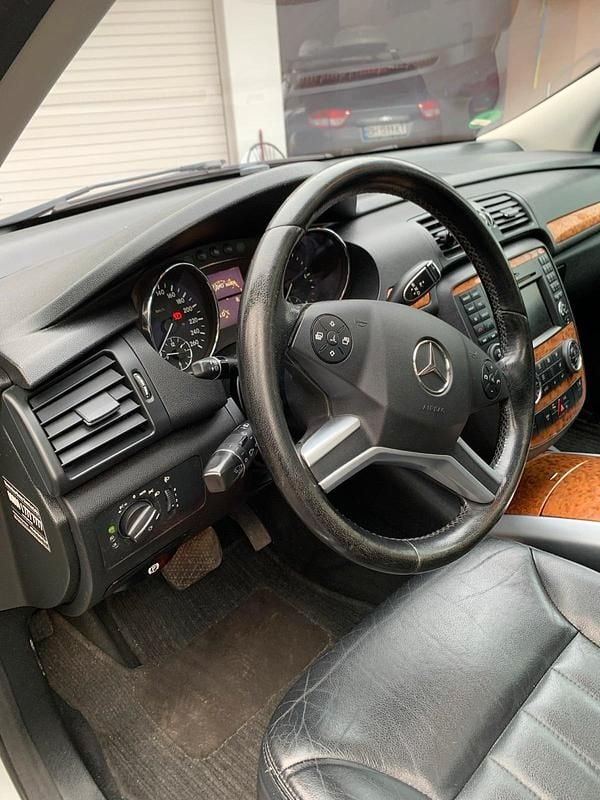 Gebraucht Mercedes R280 190 PS (139 kW) 2008 Silber Van / Kleinbus