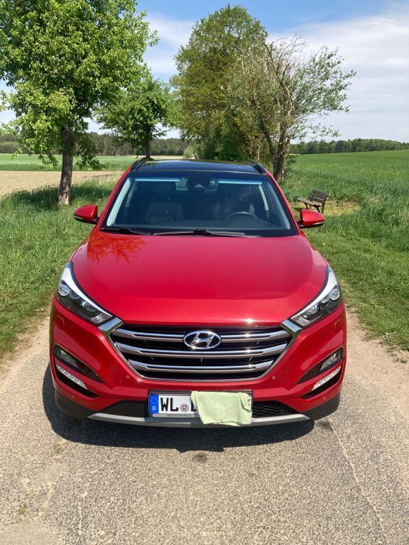 Gebraucht Hyundai Tucson Premium 177 PS (130 kW) 2017 Rot SUV