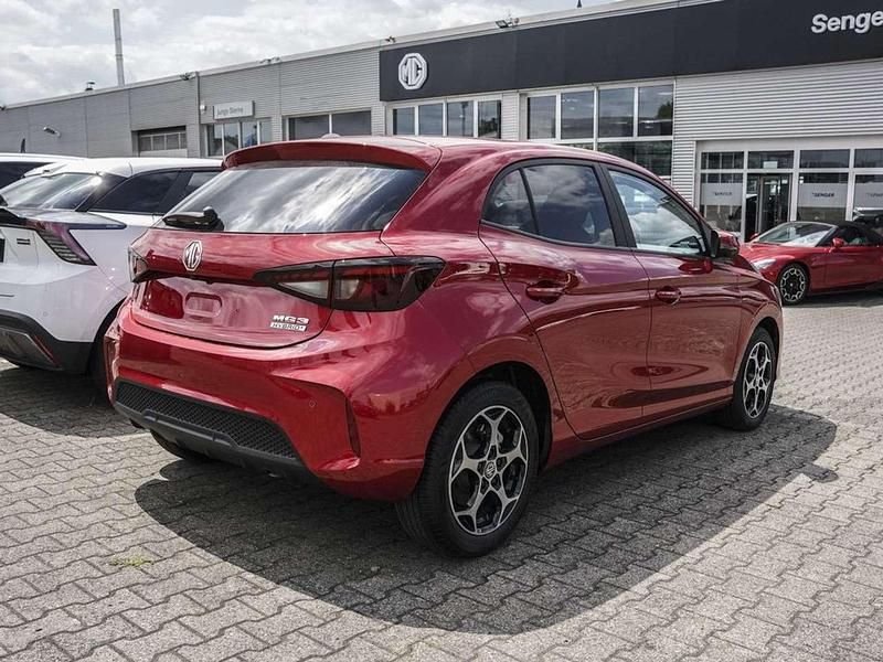 Neu MG MG3 194 PS (142 kW) 2025 Diamond red Kleinwagen
