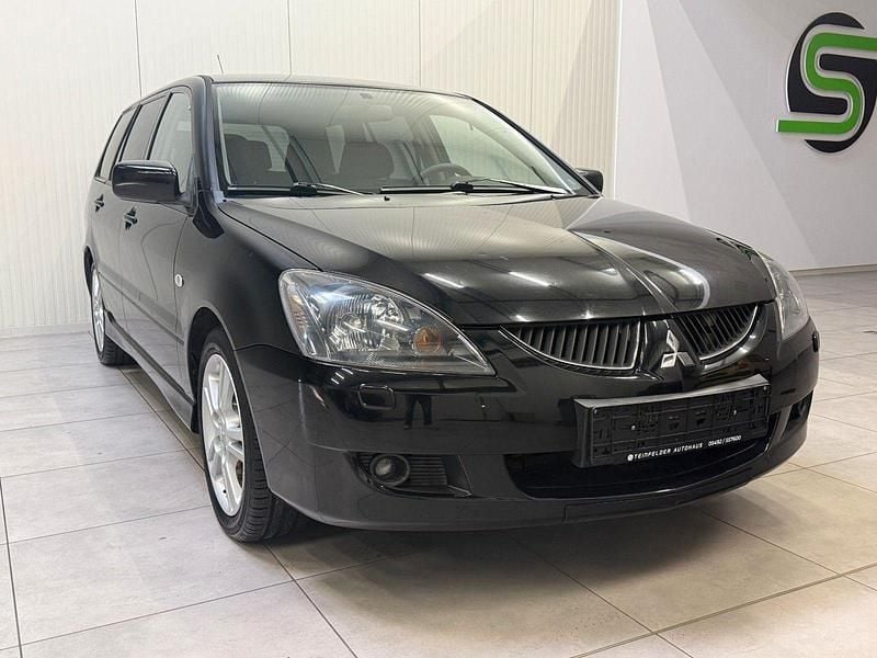 Gebraucht Mitsubishi Lancer Comfort Edition 135 PS (99 kW) 2004 Schwarz Kombi