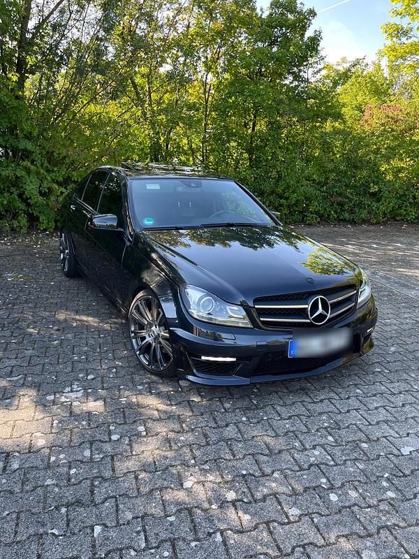 Andere farben Gebraucht 2013 Mercedes 350 AMG Limousine | 34.000 € - Bild 1/4