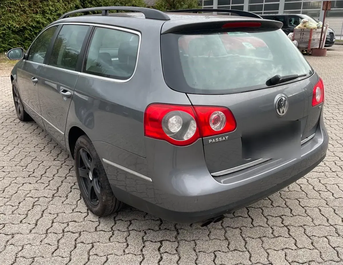 Gebraucht VW Passat 160 PS (117 kW) 2007 Grau Kombi