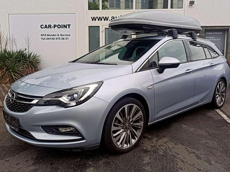 Gebraucht Opel Astra Dynamic 150 PS (110 kW) 2016 Flip chip/magnetic silver Kombi