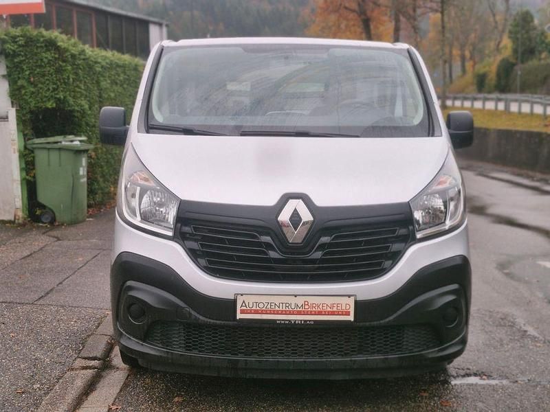 Gebraucht Renault Trafic Komfort 125 PS (91 kW) 2018 Van / Kleinbus
