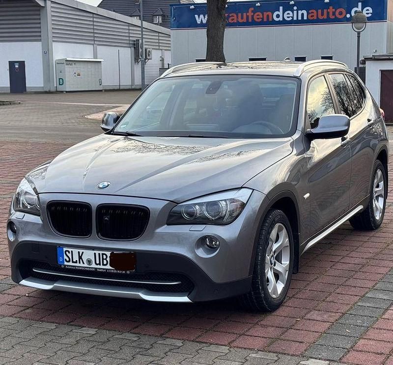 Grau Gebraucht 2012 BMW X1 Sport Line SUV | 12.999 € (Fairer Preis) - Bild 1/4