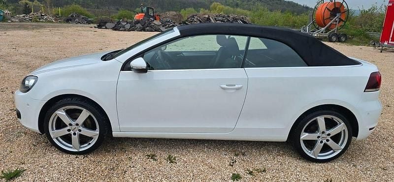Gebraucht VW Golf Cabriolet Basis 105 PS (77 kW) 2012 Weiß Cabrio