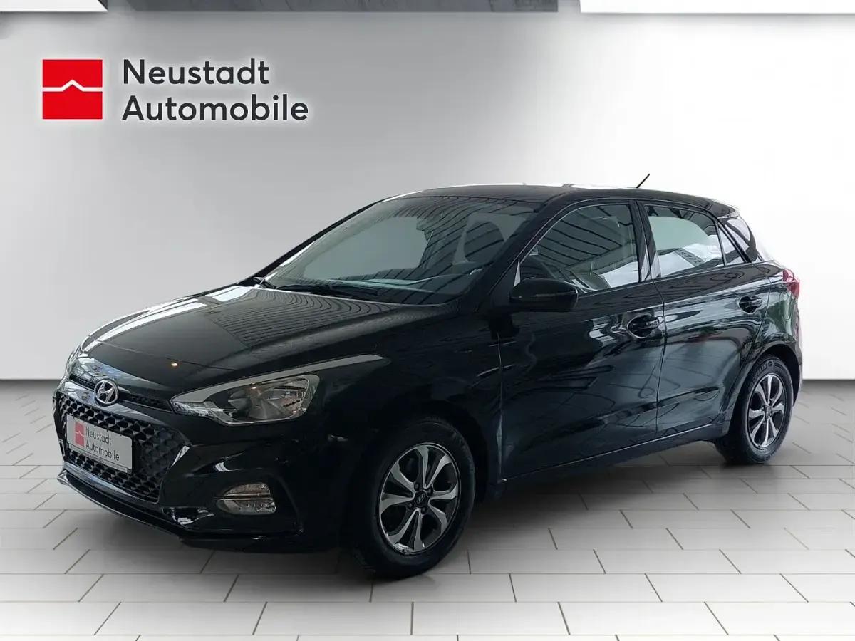 Gebraucht Hyundai i20 Trend 101 PS (74 kW) 2019 Kleinwagen