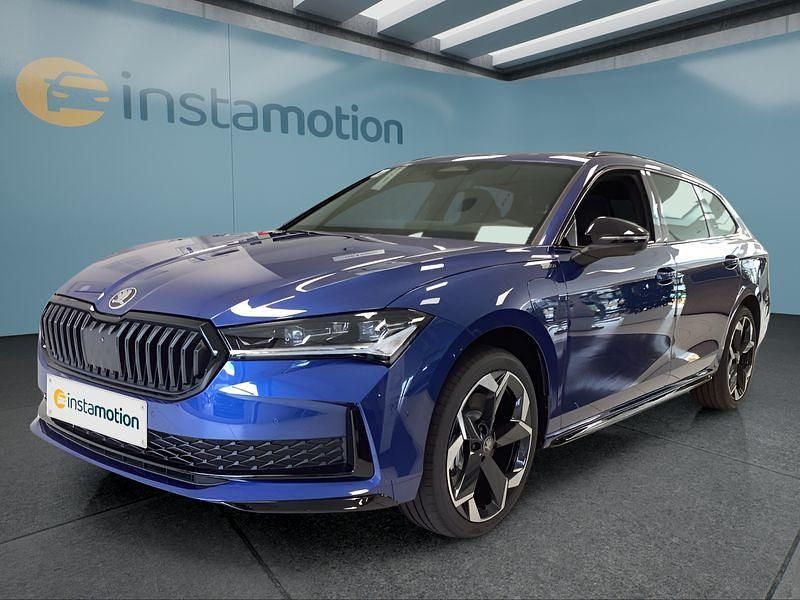 Blau Neu 2025 Skoda Superb Kombi | 59.149 € - Bild 1/4