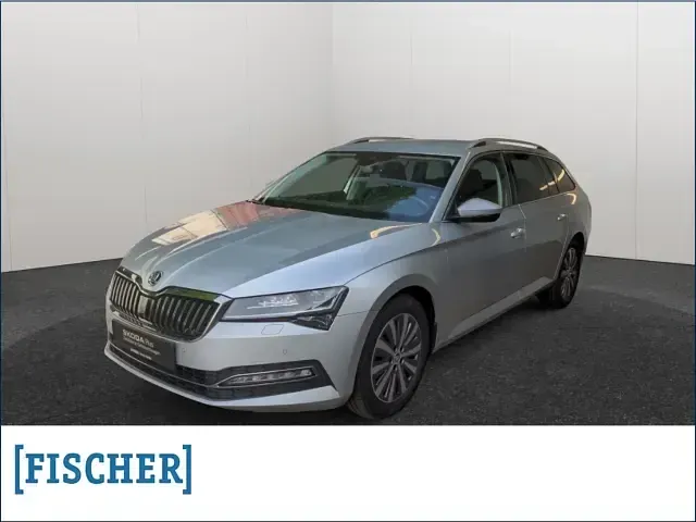 Gebraucht Skoda Superb Style 200 PS (147 kW) 2021 Kombi