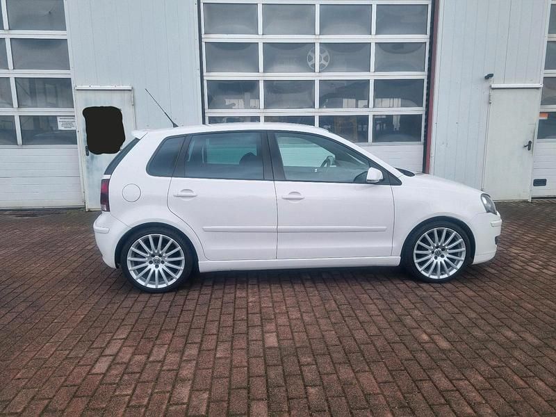 Weiß Gebraucht 2008 VW Polo GT Kleinwagen | 5.000 € (Teuer) - Bild 1/4
