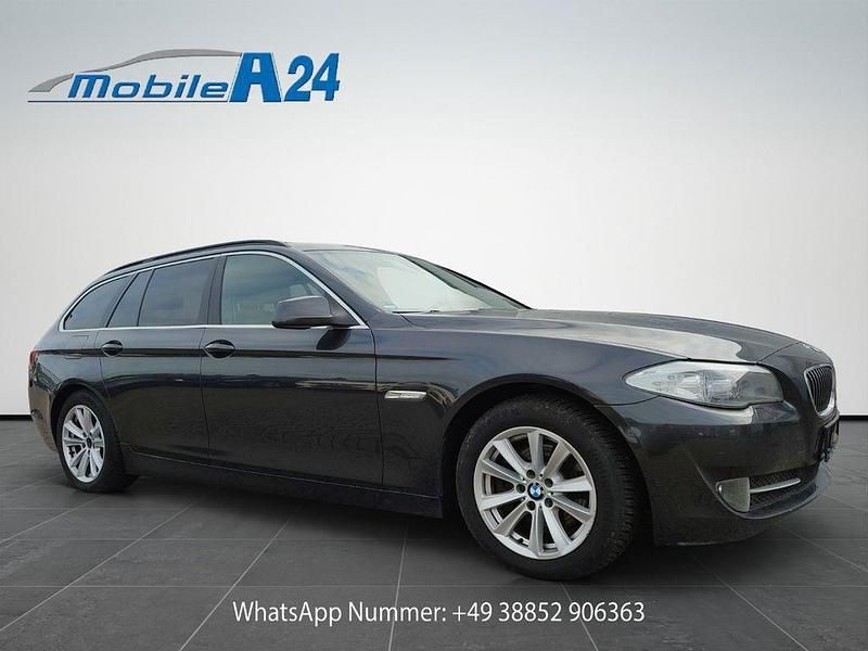 Gebraucht BMW 520 184 PS (135 kW) 2011 Grau Kombi