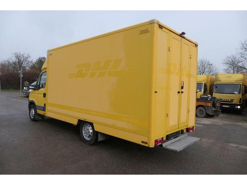 Gebraucht Iveco Daily 106 PS (77 kW) 2012 Gelb Van